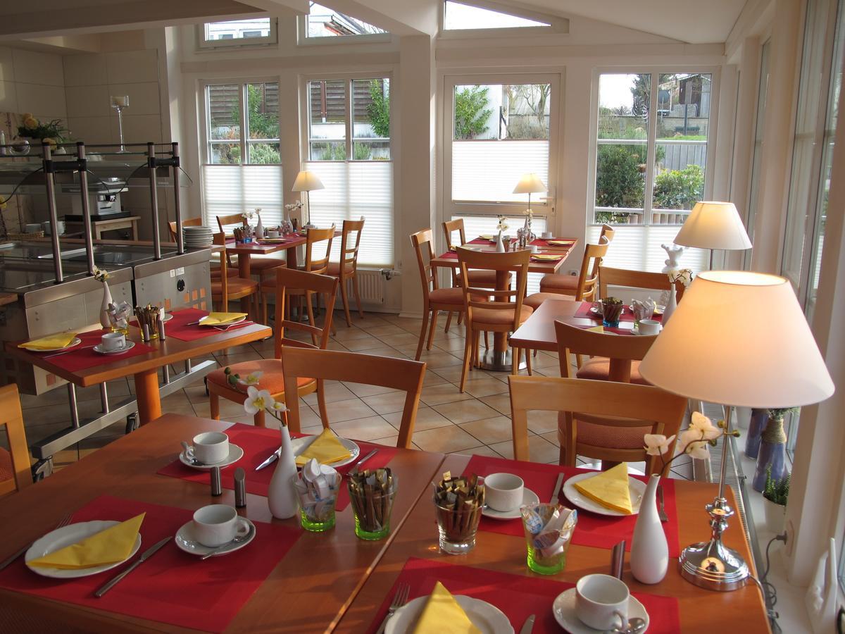 Burghotel Muenzenberg Ngoại thất bức ảnh