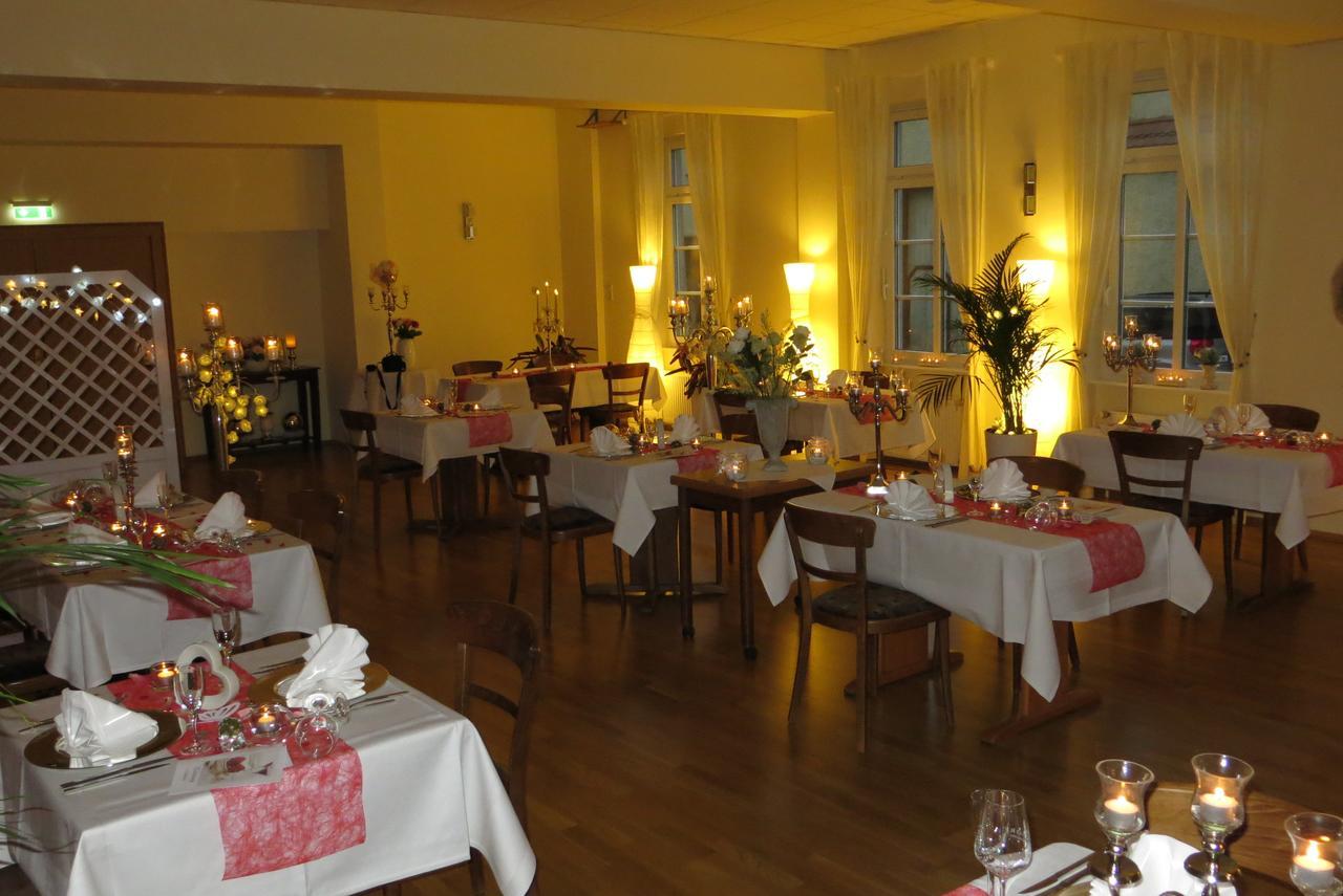 Burghotel Muenzenberg Ngoại thất bức ảnh